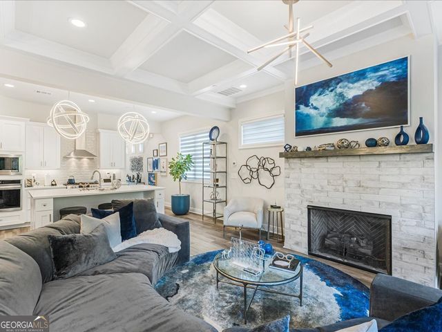 120 via roma, Woodstock, GA 30188