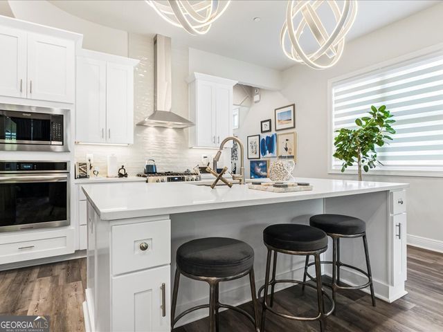 120 via roma, Woodstock, GA 30188