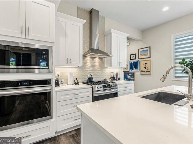 120 via roma, Woodstock, GA 30188