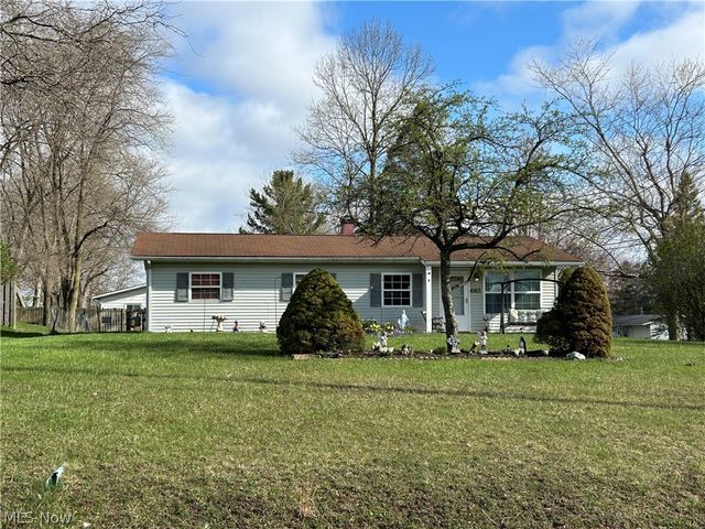 4165 Raymond Drive, Brunswick, OH 44212