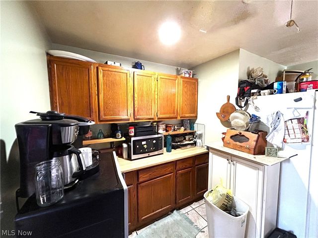 4165 Raymond Drive, Brunswick, OH 44212