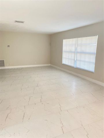 4030 NE 2nd Ter 0, Deerfield Beach, FL 33064