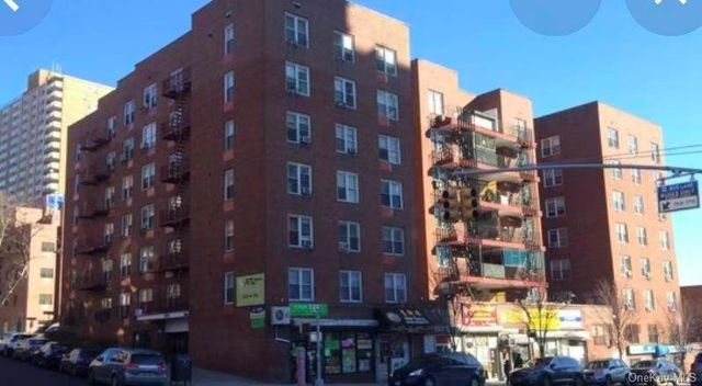 13604 Cherry Avenue 2H, Flushing, NY 11355