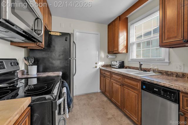 22412 Morley Avenue, Dearborn, MI 48124