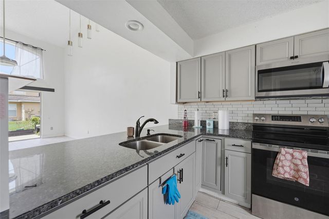 3108 LANDSEND COURT, Kissimmee, FL 34743