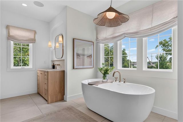 15410 W 166th Terrace, Olathe, KS 66062