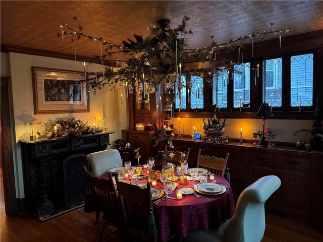 1024 S Broadway Street, Leavenworth, KS 66048