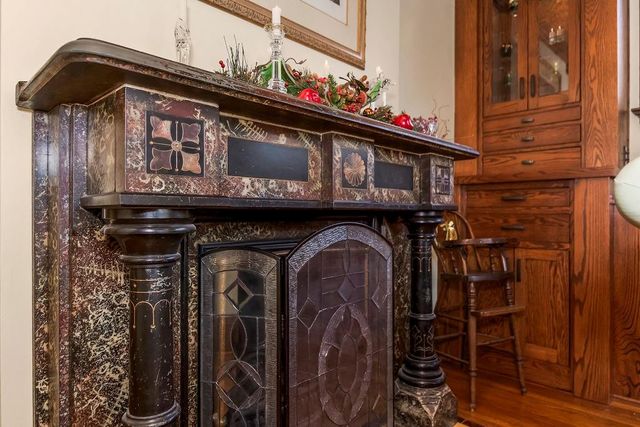 1024 S Broadway Street, Leavenworth, KS 66048