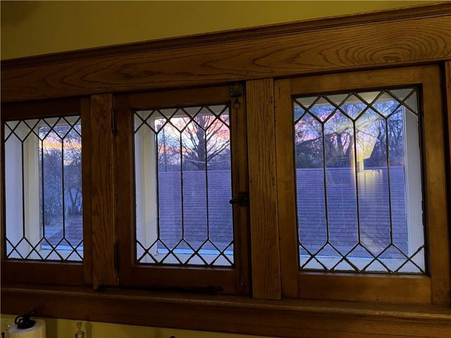 1024 S Broadway Street, Leavenworth, KS 66048