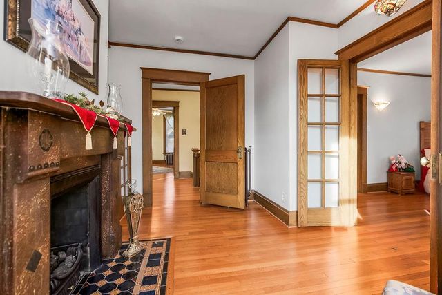 1024 S Broadway Street, Leavenworth, KS 66048