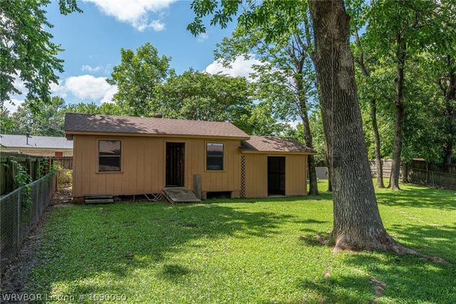 8612 Harvard Drive, Fort Smith, AR 72908