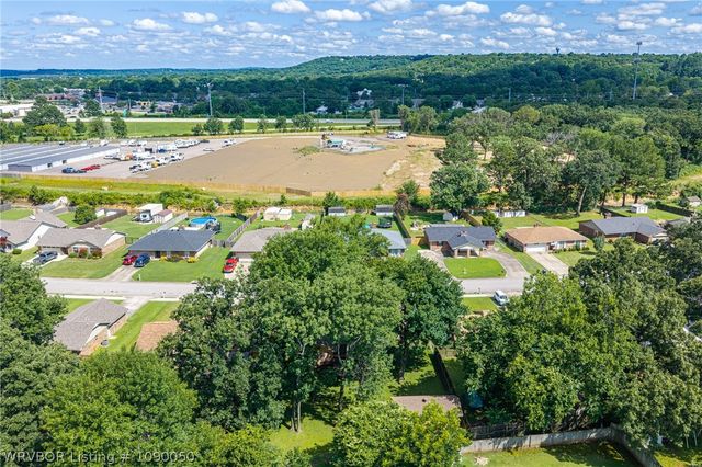 8612 Harvard Drive, Fort Smith, AR 72908