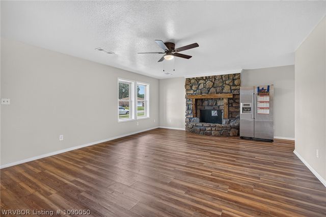 8612 Harvard Drive, Fort Smith, AR 72908