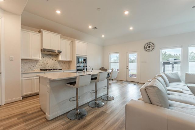 2816 Oakheath Crest Court, Pearland, TX 77089