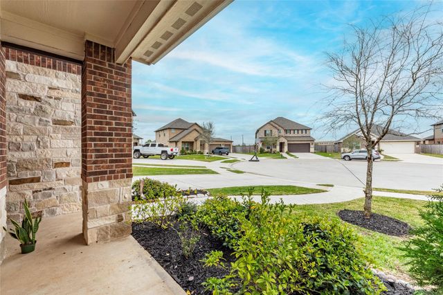 2816 Oakheath Crest Court, Pearland, TX 77089