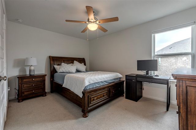 2816 Oakheath Crest Court, Pearland, TX 77089