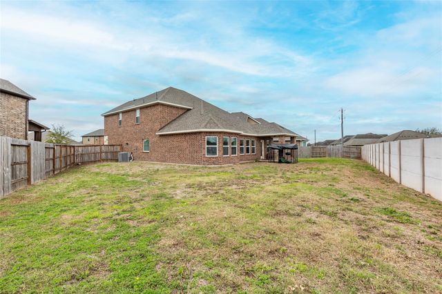 2816 Oakheath Crest Court, Pearland, TX 77089