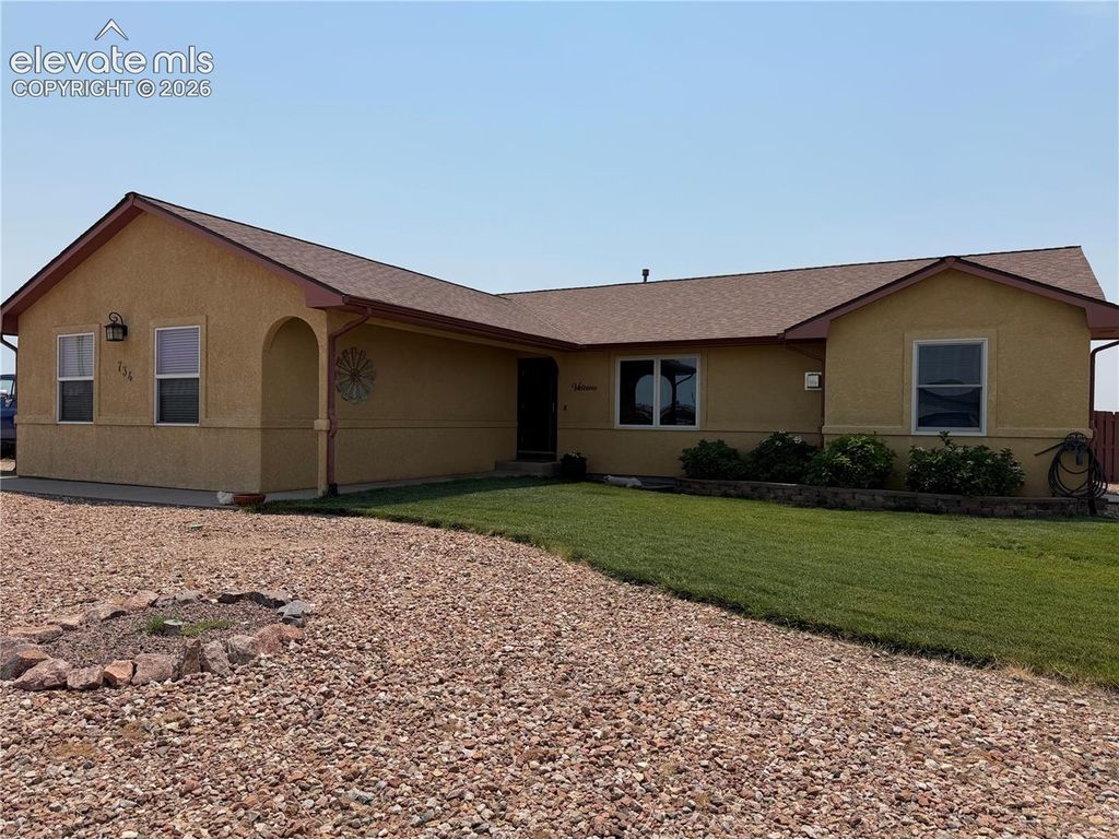734 E Marigold Drive, Pueblo, CO 81007 — photo 2