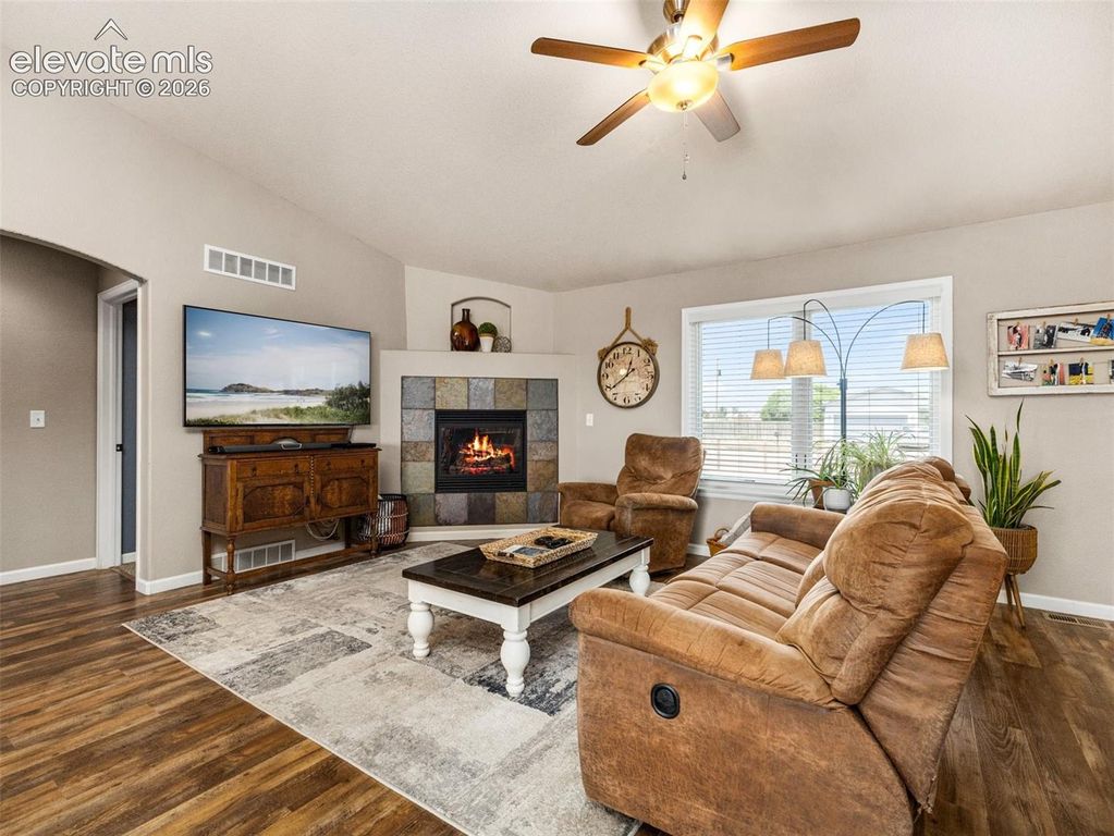 734 E Marigold Drive, Pueblo, CO 81007 — photo 4