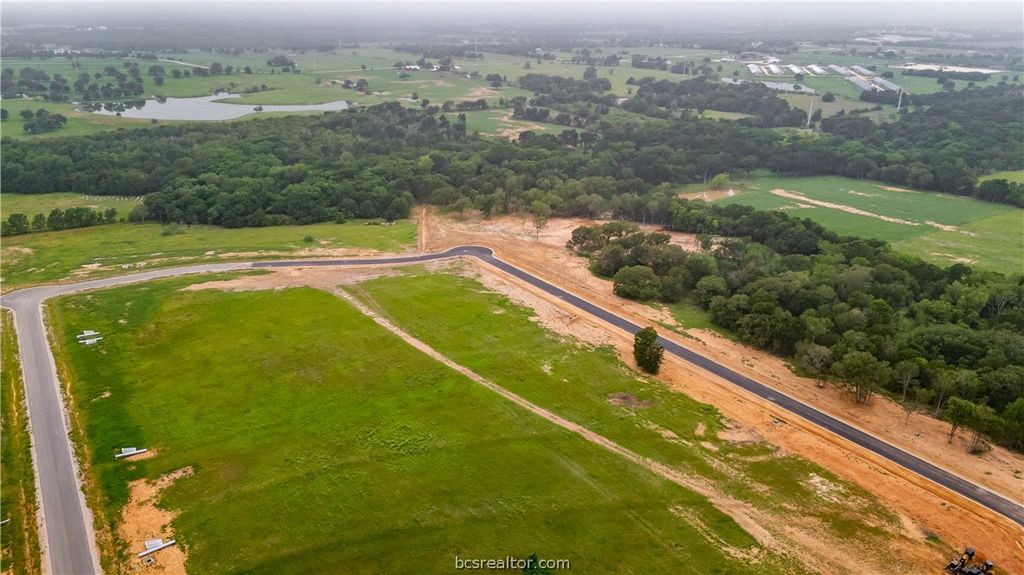 143 Pueblo Drive, Caldwell, TX 77836 — exterior