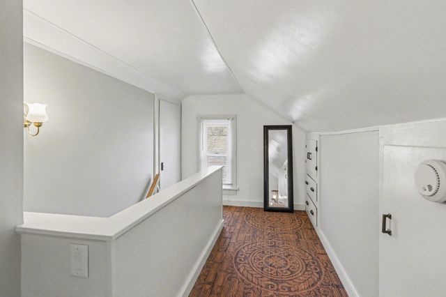 2421 Parchmount Avenue, Kalamazoo City, MI 49004