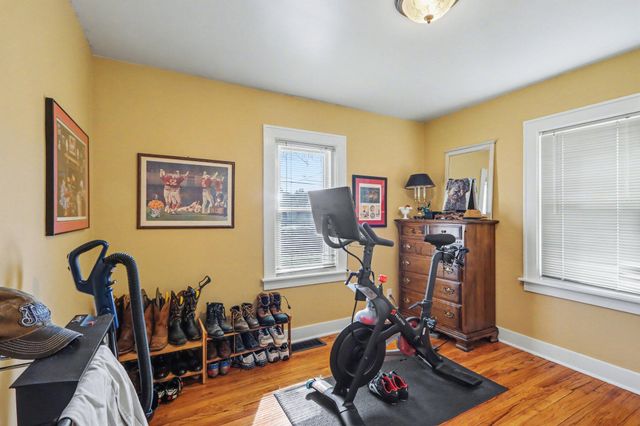 2421 Parchmount Avenue, Kalamazoo City, MI 49004