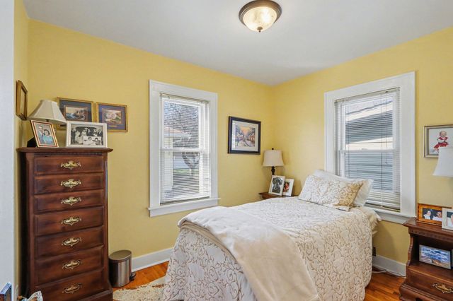 2421 Parchmount Avenue, Kalamazoo City, MI 49004