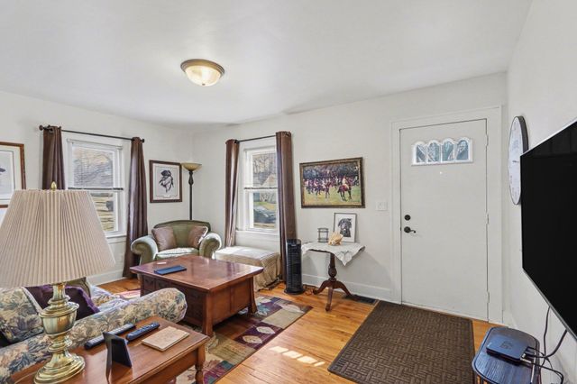 2421 Parchmount Avenue, Kalamazoo City, MI 49004