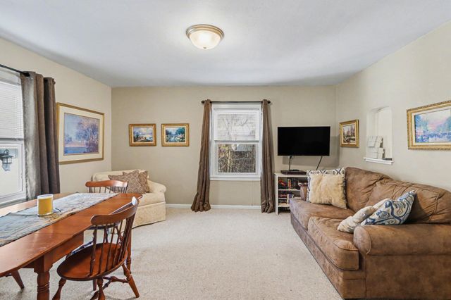 2421 Parchmount Avenue, Kalamazoo City, MI 49004