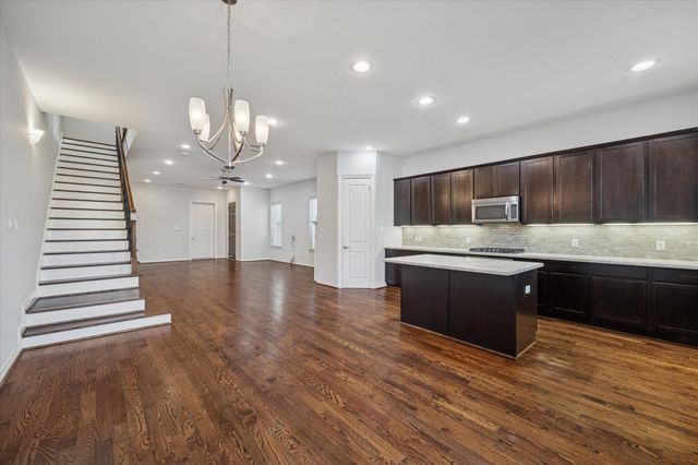 1113 E 27th Street, Houston, TX 77009