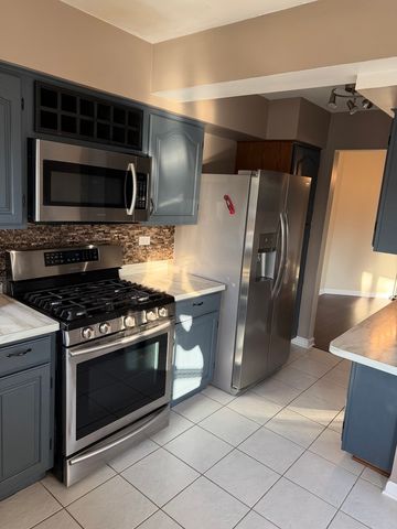 17230 Ridgeland Avenue 333, Tinley Park, IL 60477