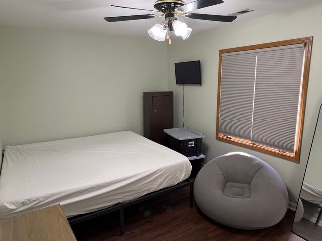 17230 Ridgeland Avenue 333, Tinley Park, IL 60477