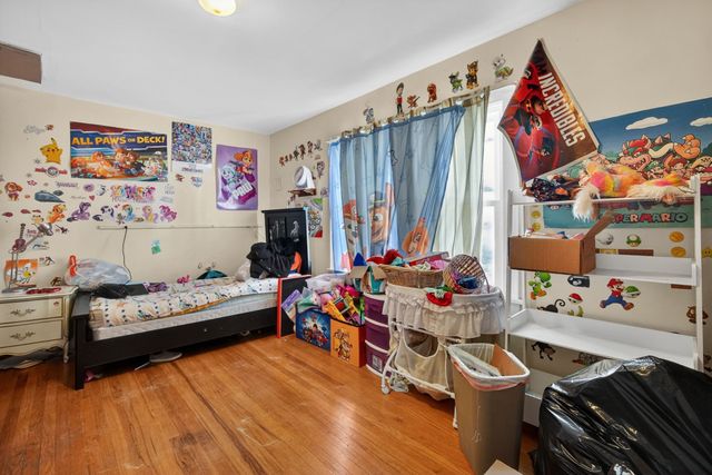 2803 E Grand Avenue, Des Moines, IA 50317