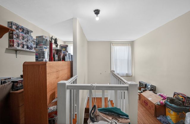 2803 E Grand Avenue, Des Moines, IA 50317