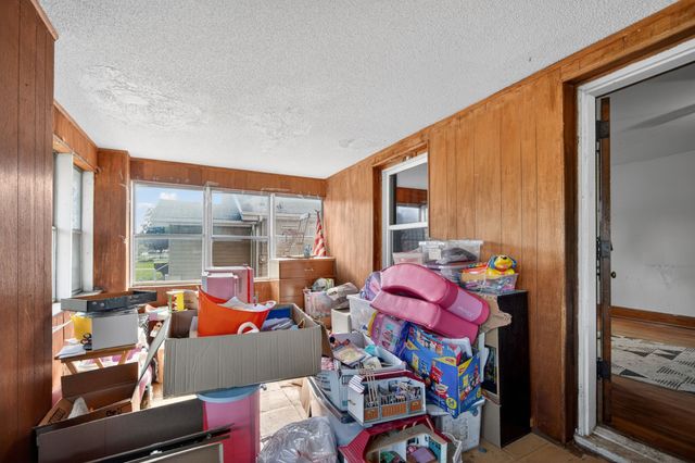 2803 E Grand Avenue, Des Moines, IA 50317