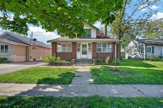 2803 E Grand Avenue, Des Moines, IA 50317