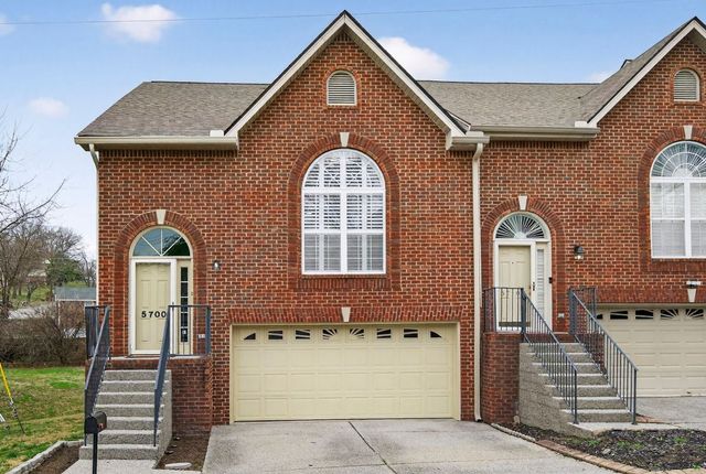 5700 Amalie Dr, Nashville, TN 37211