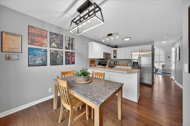 5700 Amalie Dr, Nashville, TN 37211