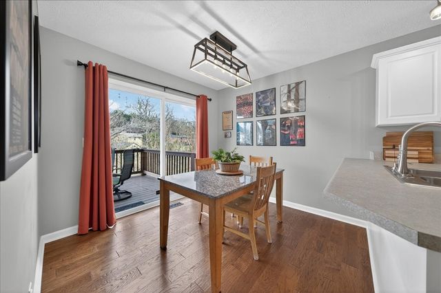 5700 Amalie Dr, Nashville, TN 37211