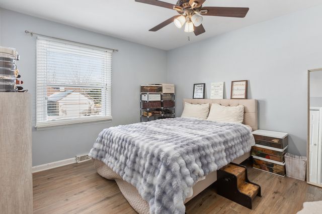 3203 Parker Drive, Valparaiso, IN 46383