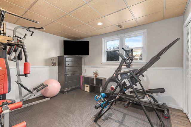 3203 Parker Drive, Valparaiso, IN 46383