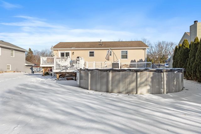 3203 Parker Drive, Valparaiso, IN 46383