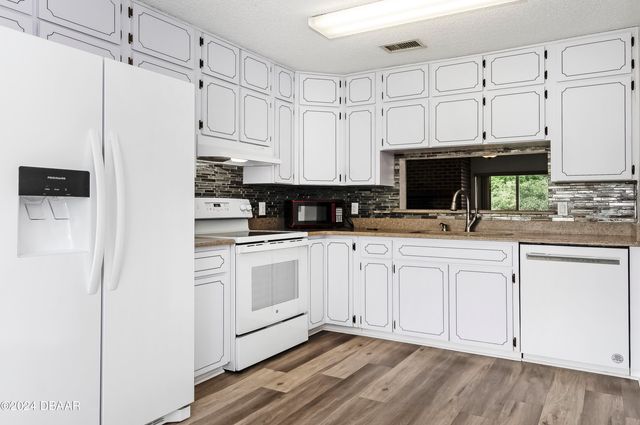 145 Riverwalk Court, Ormond Beach, FL 32176