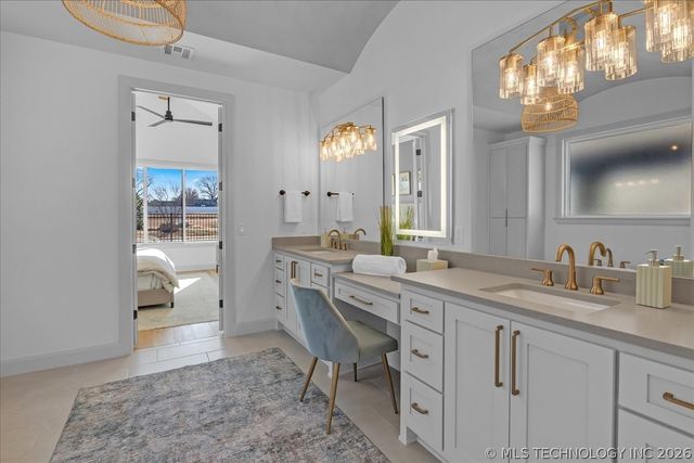 1203 N 71st Place, Broken Arrow, OK 74014