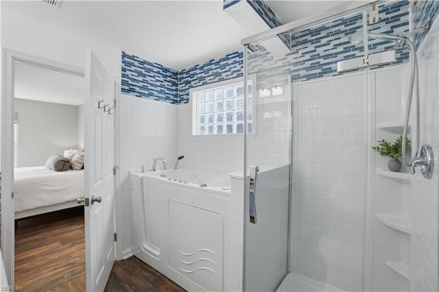 1765 Edgestone CT, Virginia Beach, VA 23453