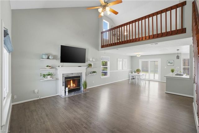 1765 Edgestone CT, Virginia Beach, VA 23453