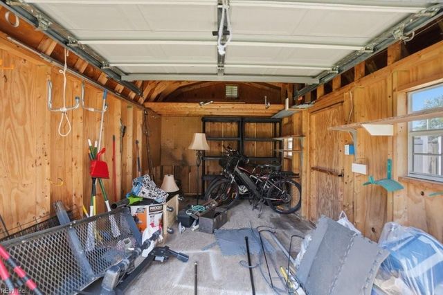 1765 Edgestone CT, Virginia Beach, VA 23453