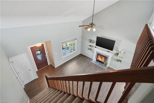 1765 Edgestone CT, Virginia Beach, VA 23453