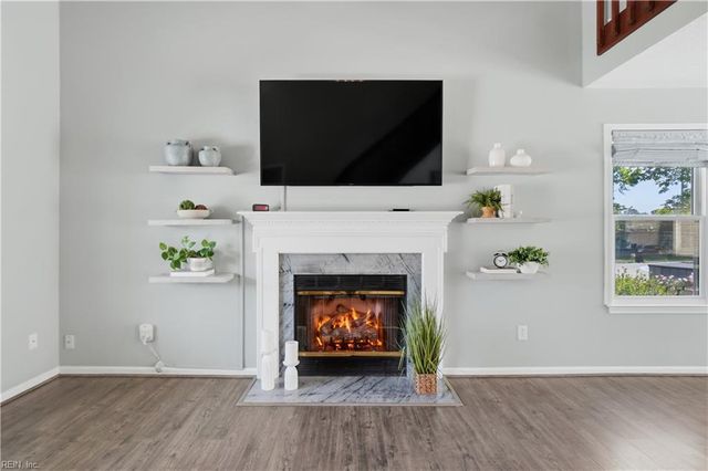 1765 Edgestone CT, Virginia Beach, VA 23453