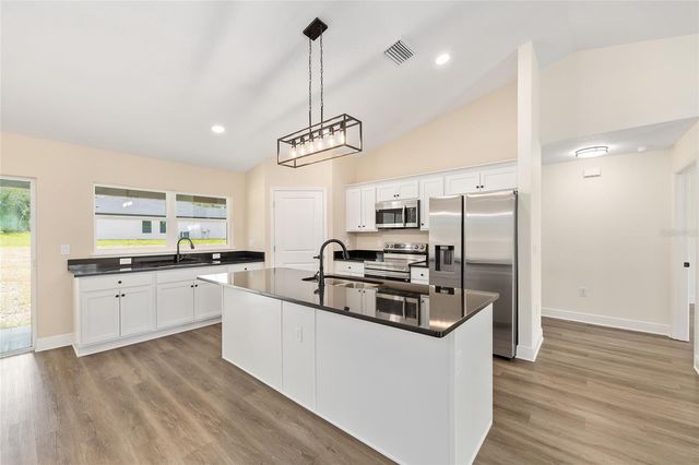 4358 W DRAKE LANE, Dunnellon, FL 34433